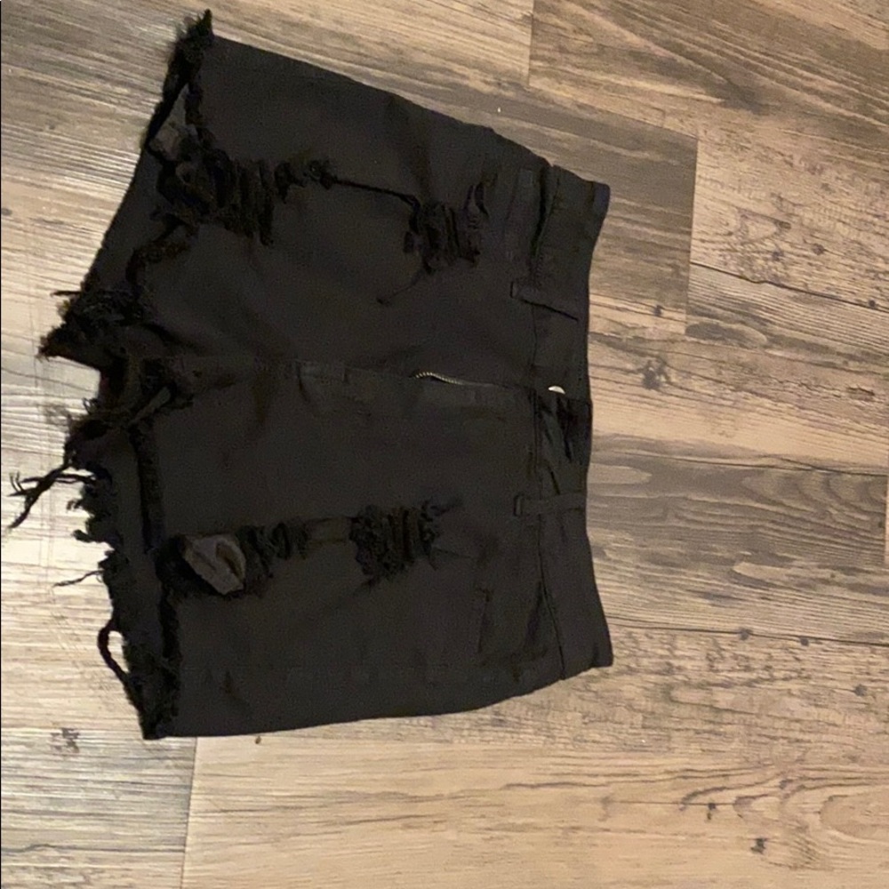 Distressed High-waist Black Denim Shorts